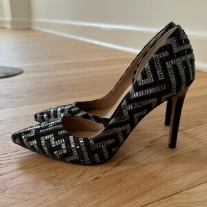 NEW INC Macy’s sparkly holiday rhinestone jewel pumps pointy toe silver black!